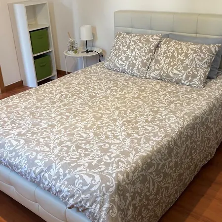 ゲストハウス Casinha No Coracao Do Oeste - Ventosa Cadaval